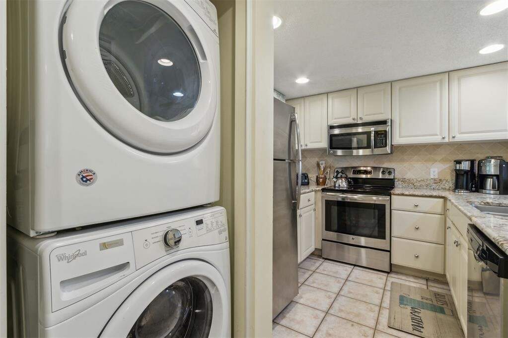 2 Bedroom Apartment/Flat's Image 3