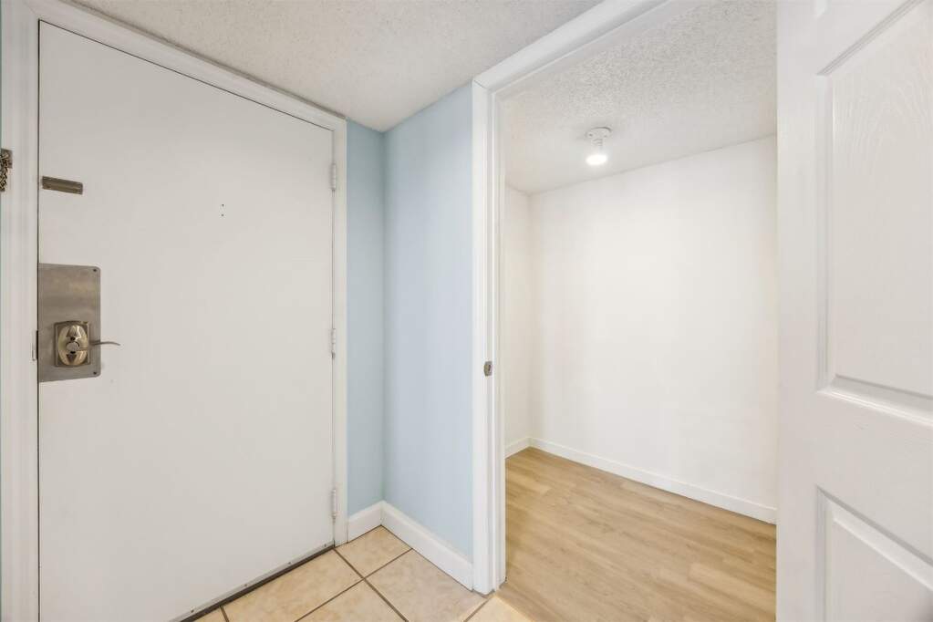2 Bedroom Apartment/Flat's Image 31