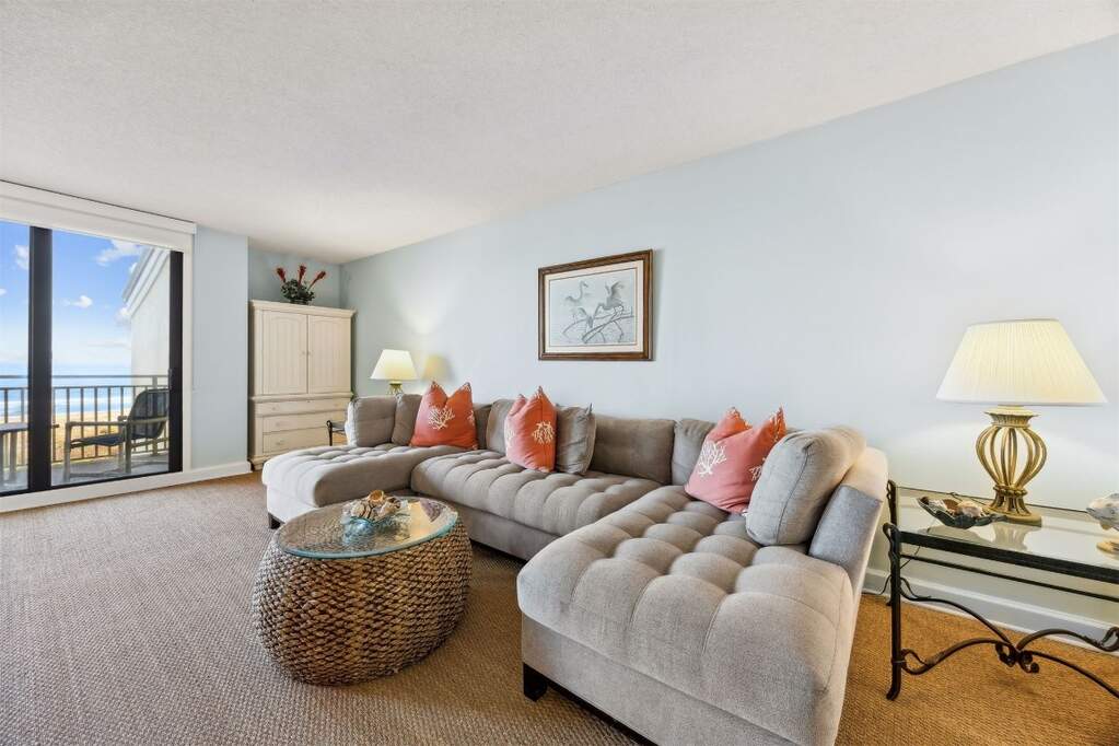 2 Bedroom Apartment/Flat's Image 6