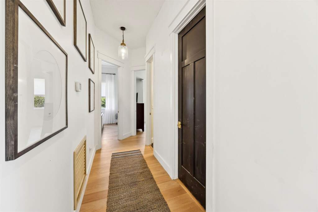 3 Bedroom Single Family Home/House's Image 22