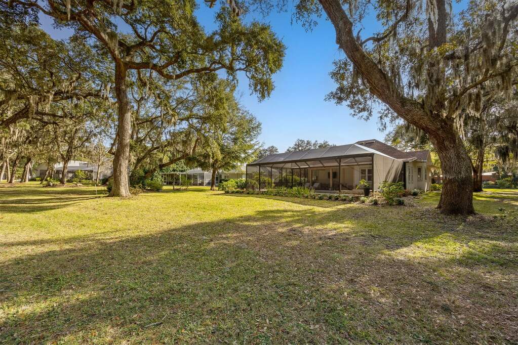 3 Bedroom Single Family Home/House's Image 36