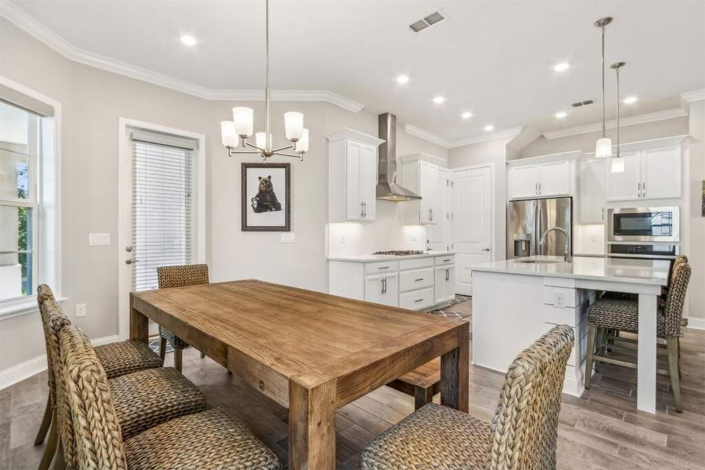 3 Bedroom Villa/Townhouse's Image 8