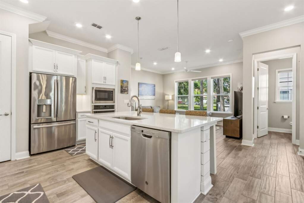 3 Bedroom Villa/Townhouse's Image 14
