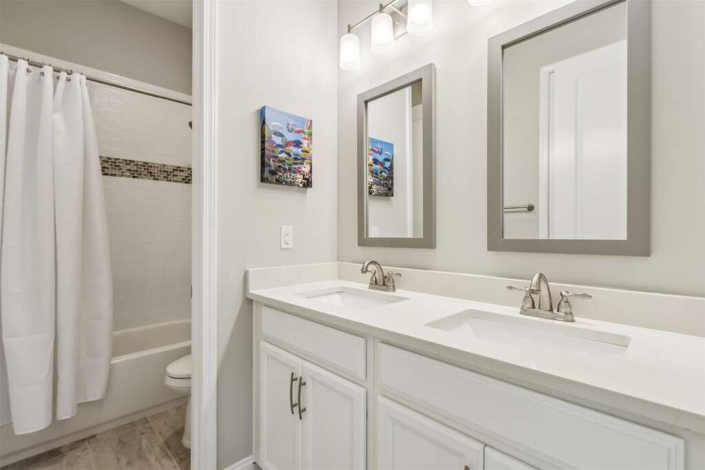 3 Bedroom Villa/Townhouse's Image 30