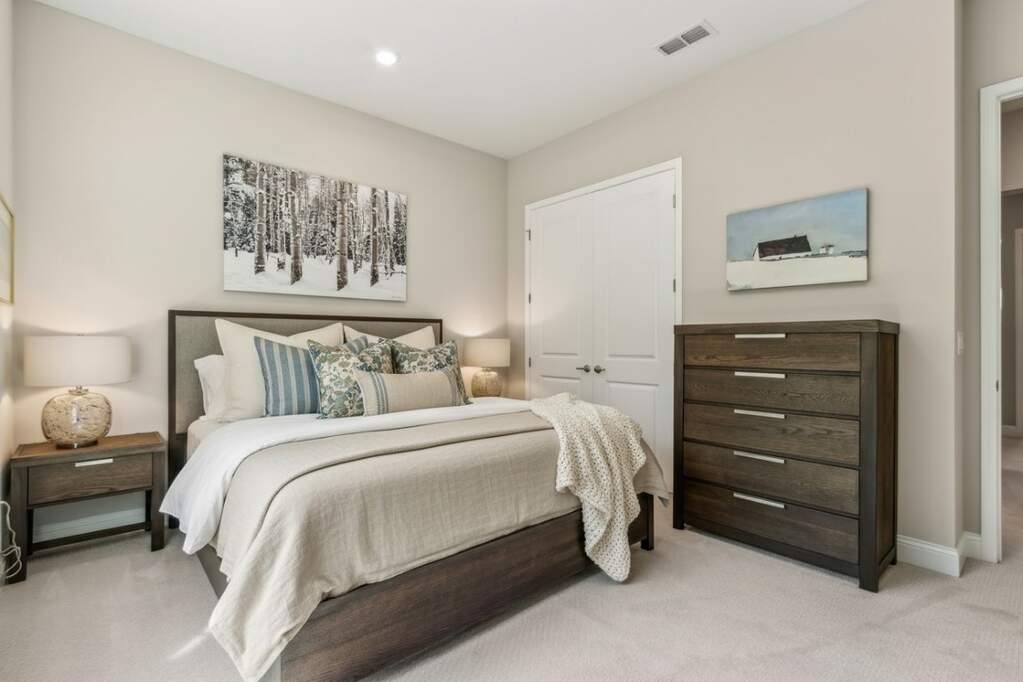 3 Bedroom Villa/Townhouse's Image 32
