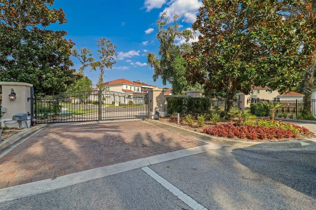3 Bedroom Villa/Townhouse's Image 62