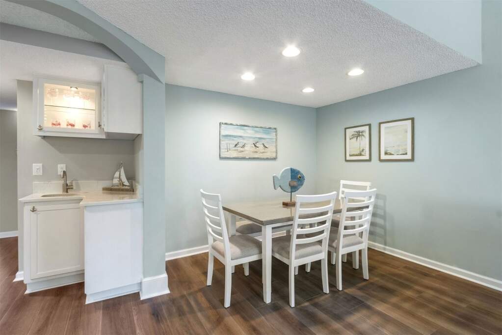 2 Bedroom Apartment/Flat's Image 7