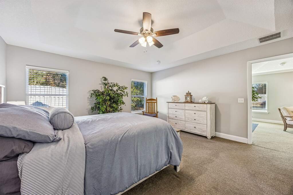 3 Bedroom Single Family Home/House's Image 9