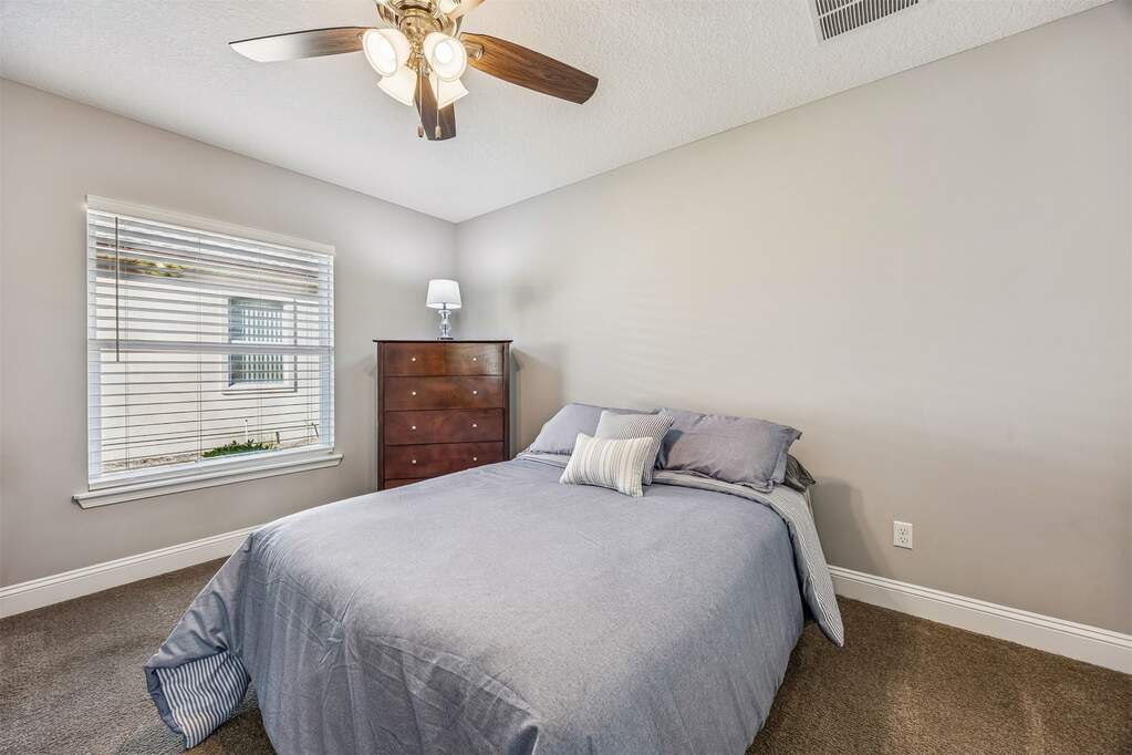 3 Bedroom Single Family Home/House's Image 12