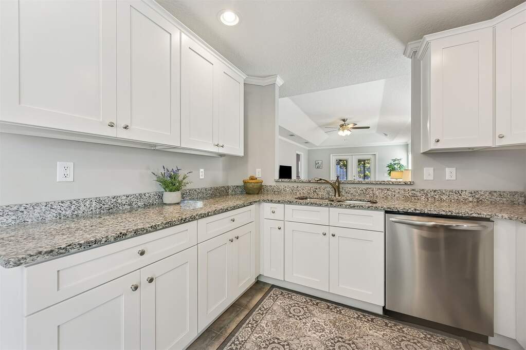 3 Bedroom Single Family Home/House's Image 6