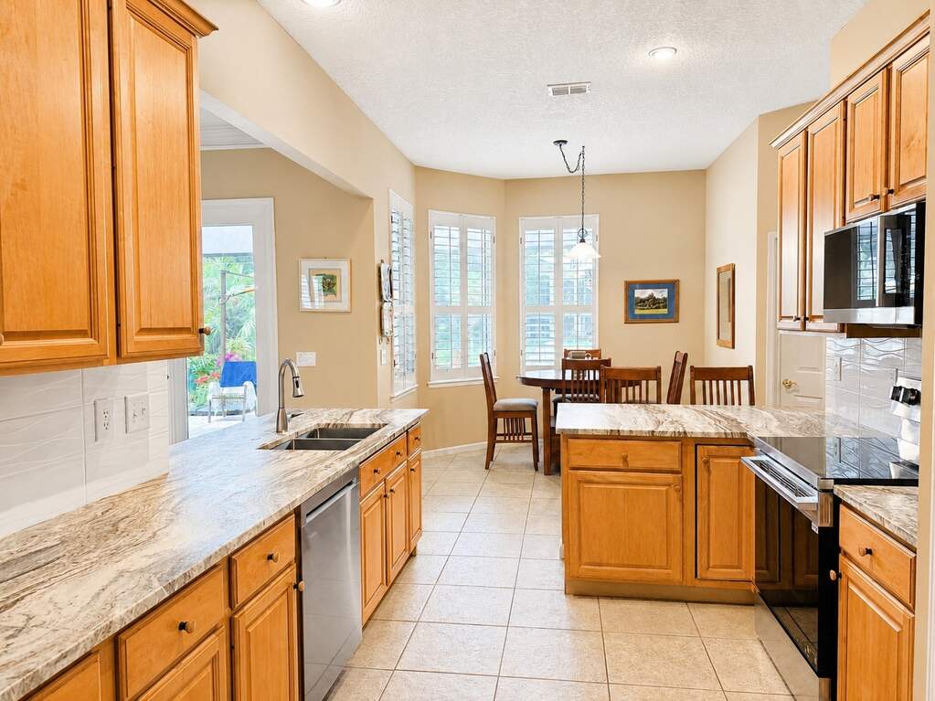 3 Bedroom Single Family Home/House's Image 27