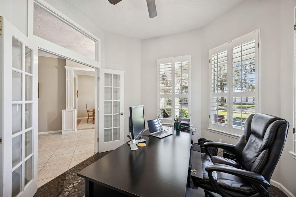 3 Bedroom Single Family Home/House's Image 3