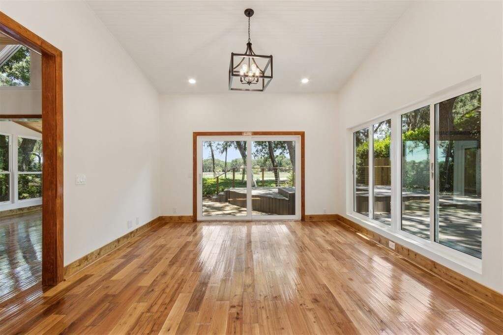 3 Bedroom Single Family Home/House's Image 16