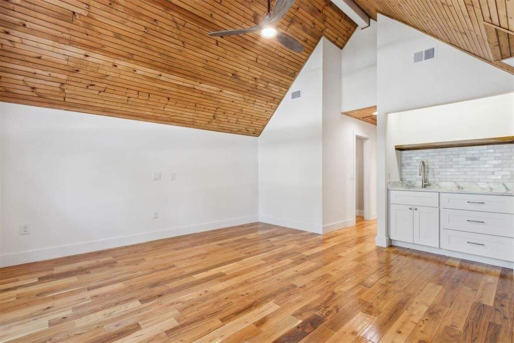 3 Bedroom Single Family Home/House's Image 23