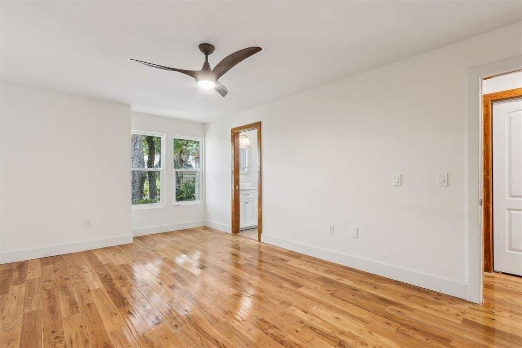 3 Bedroom Single Family Home/House's Image 32