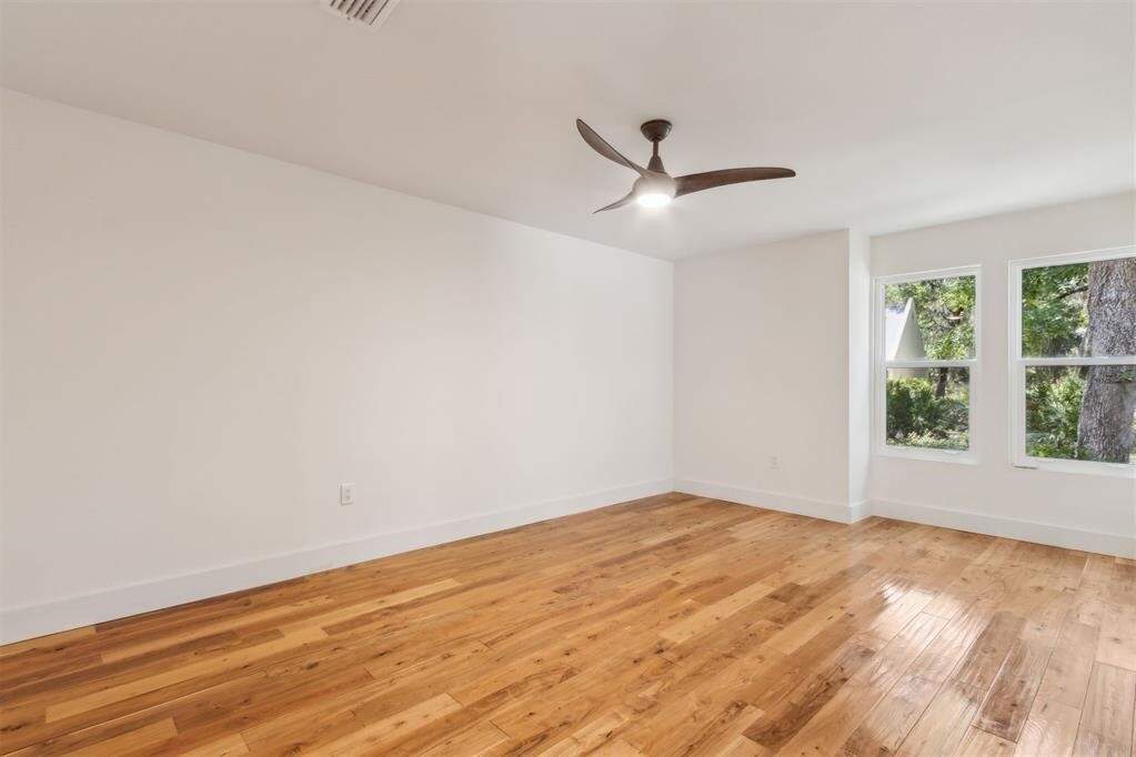 3 Bedroom Single Family Home/House's Image 33