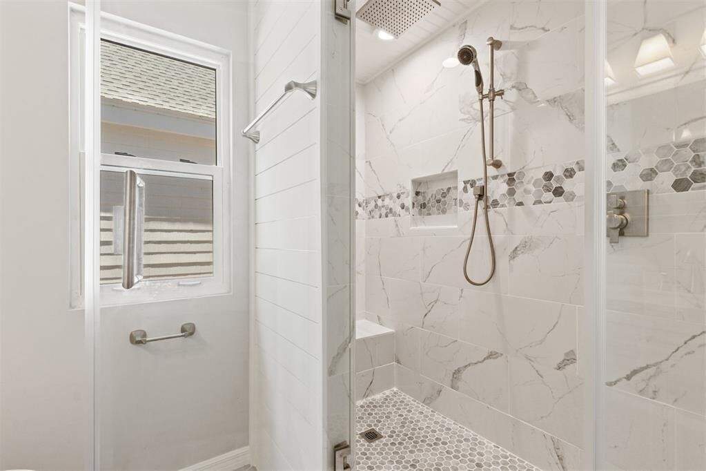 3 Bedroom Single Family Home/House's Image 35