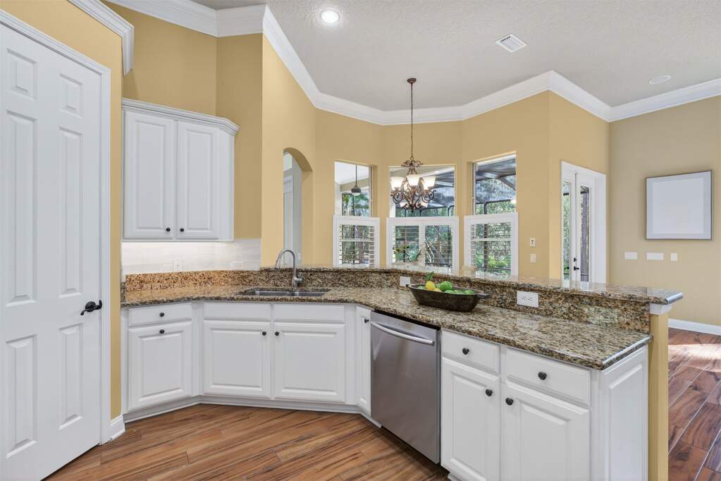 4 Bedroom Single Family Home/House's Image 29
