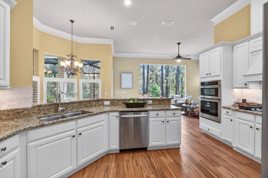 4 Bedroom Single Family Home/House's Image 30