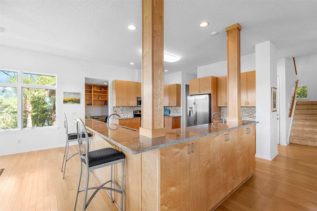 4 Bedroom Single Family Home/House's Image 13