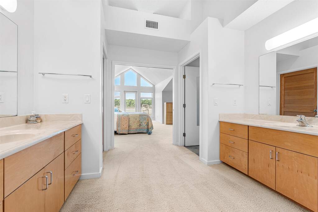 4 Bedroom Single Family Home/House's Image 26