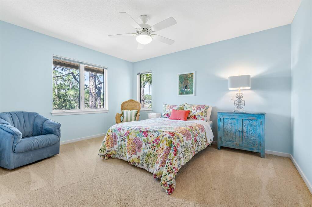 4 Bedroom Single Family Home/House's Image 37