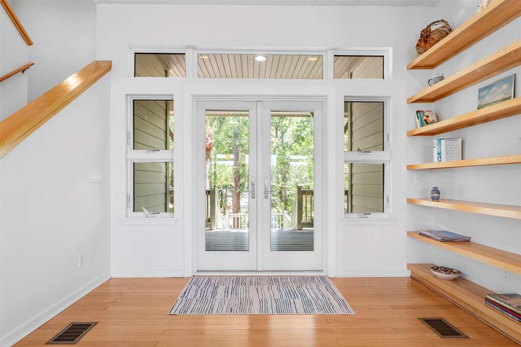 4 Bedroom Single Family Home/House's Image 5