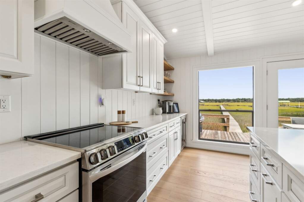 2 Bedroom Single Family Home/House's Image 10
