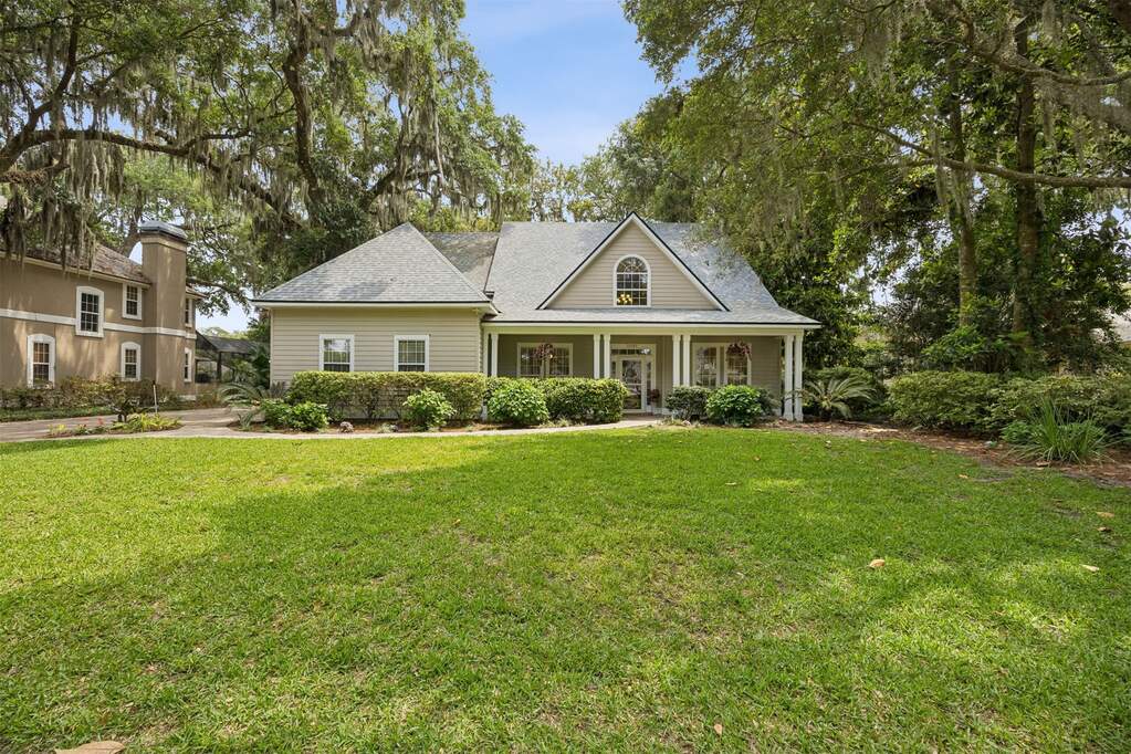 4 Bedroom Single Family Home/House's Image 9