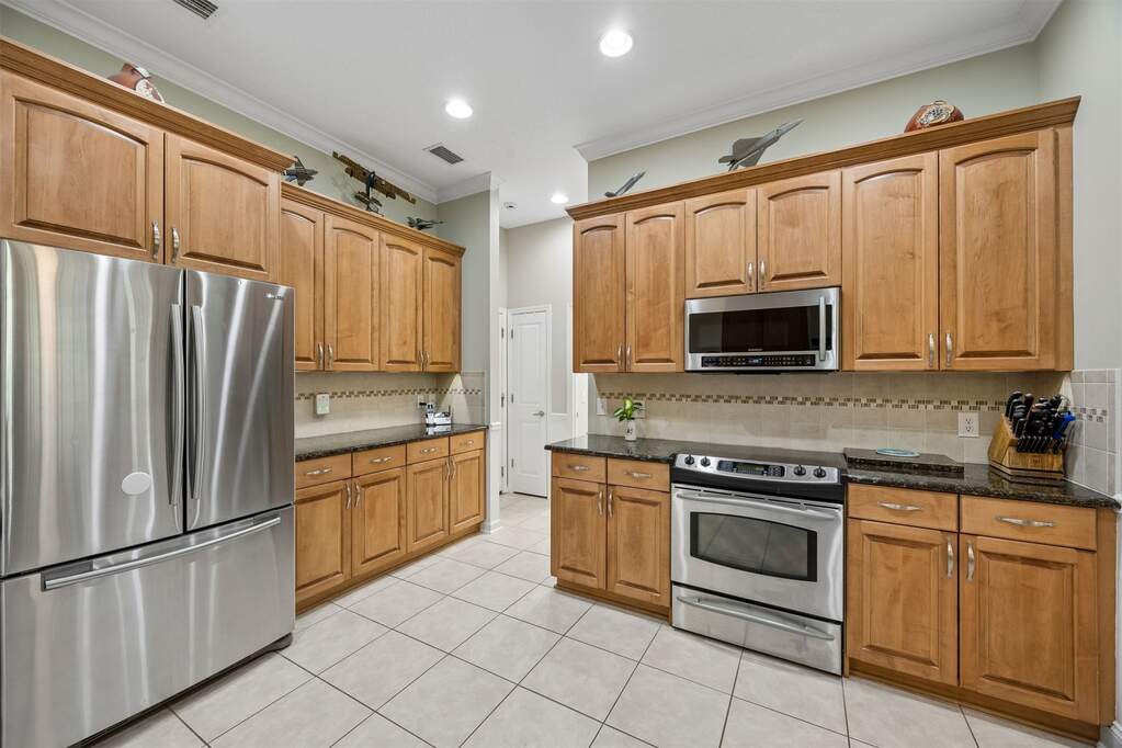 4 Bedroom Single Family Home/House's Image 26