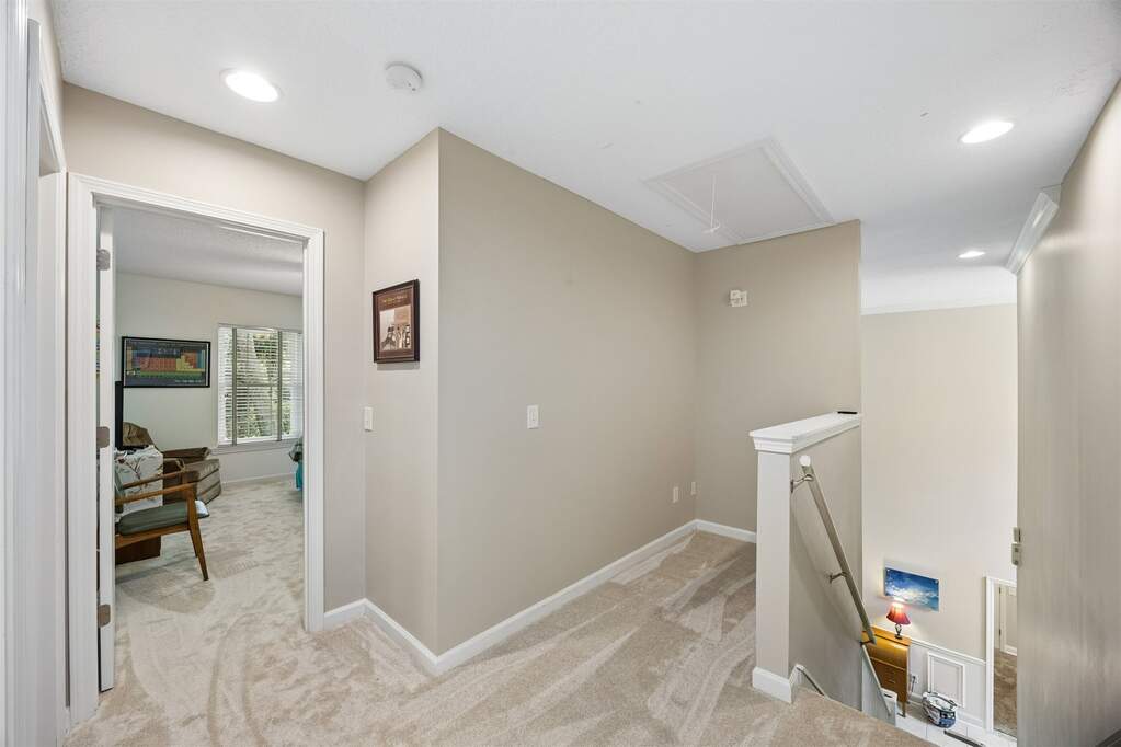 4 Bedroom Single Family Home/House's Image 36