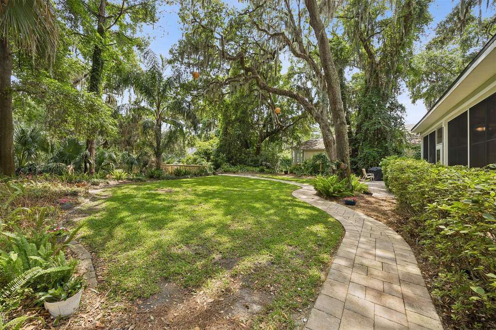 4 Bedroom Single Family Home/House's Image 50