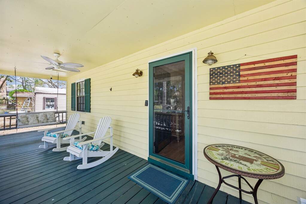 3 Bedroom Single Family Home/House's Image 12