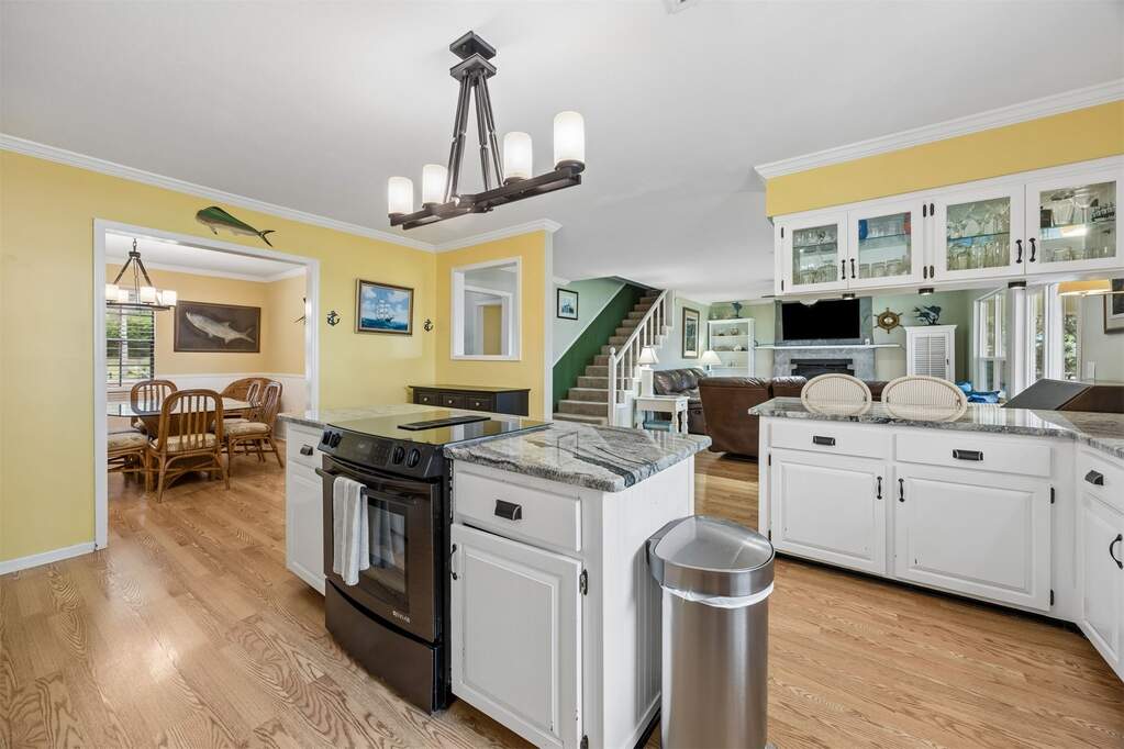 3 Bedroom Single Family Home/House's Image 23