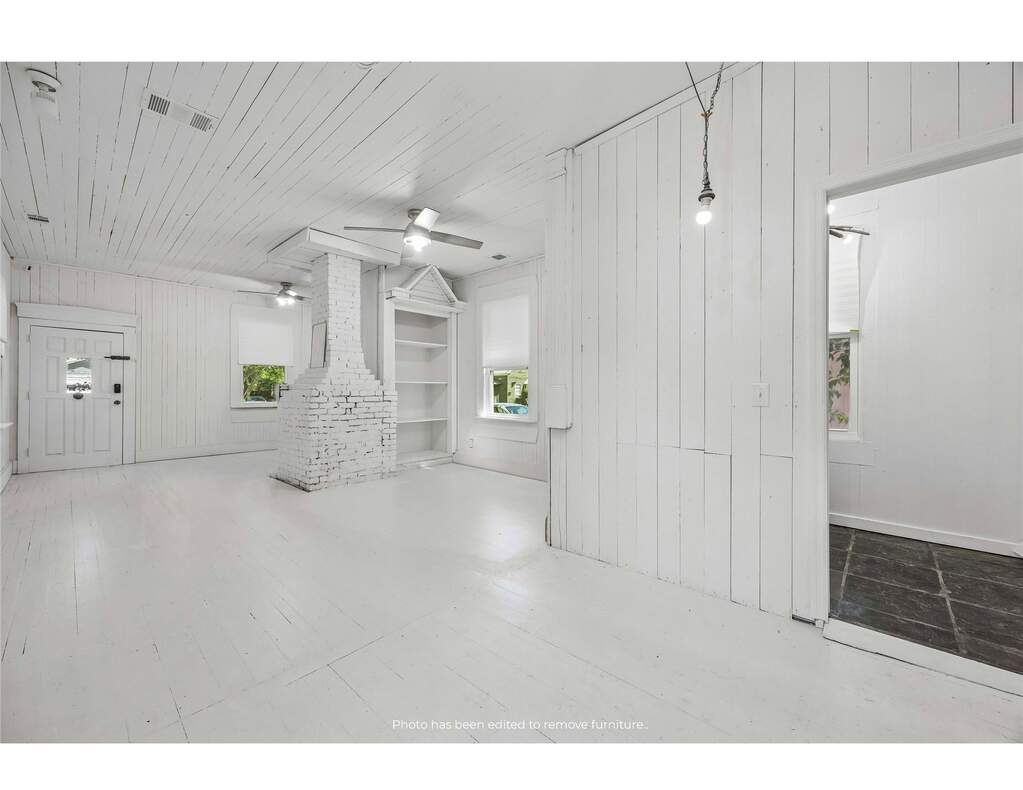 1 Bedroom Single Family Home/House's Image 16