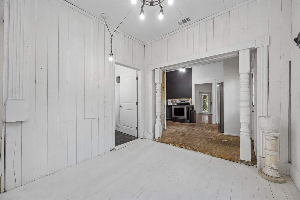 1 Bedroom Single Family Home/House's Image 20