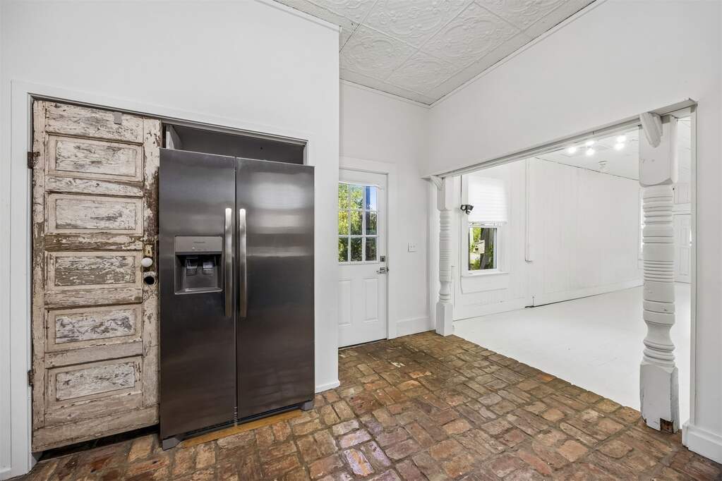 1 Bedroom Single Family Home/House's Image 24
