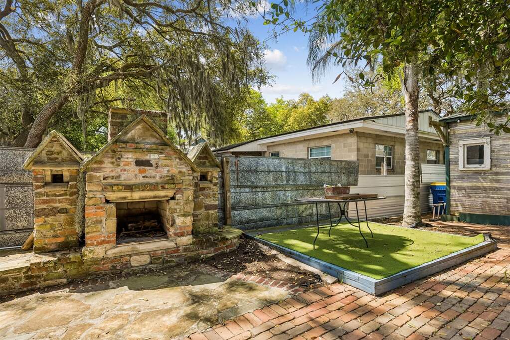 1 Bedroom Single Family Home/House's Image 37