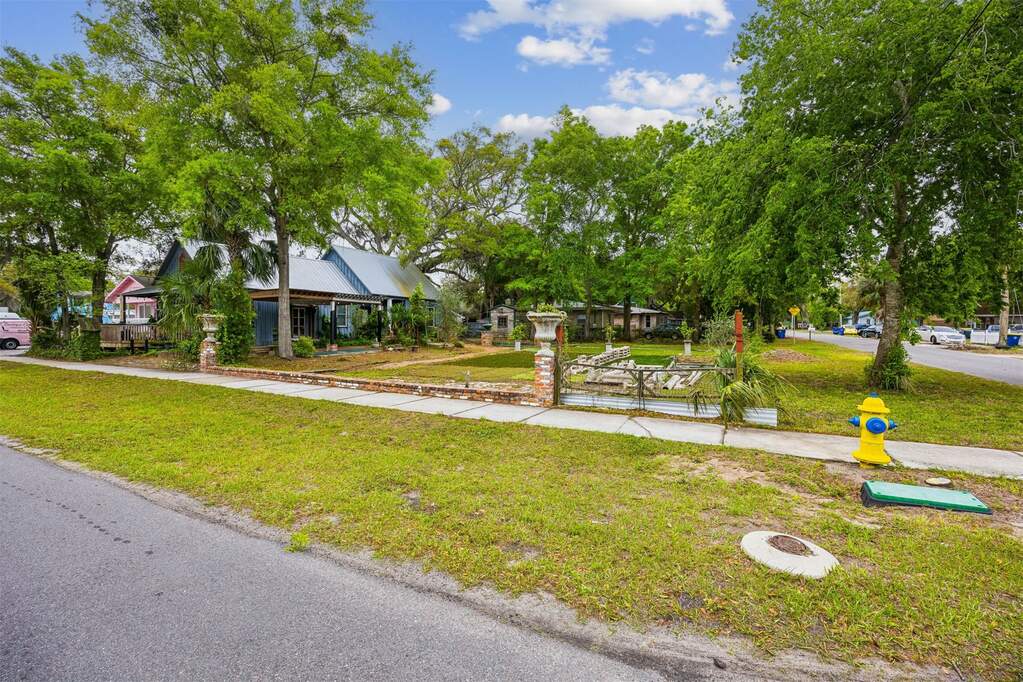 1 Bedroom Single Family Home/House's Image 49