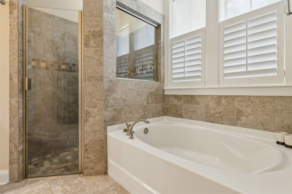 3 Bedroom Single Family Home/House's Image 17