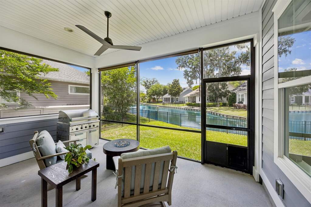 4 Bedroom Single Family Home/House's Image 7