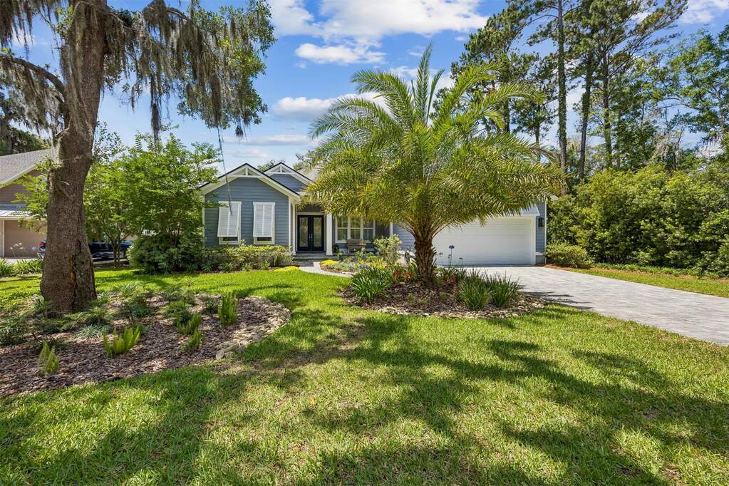 4 Bedroom Single Family Home/House's Image 11