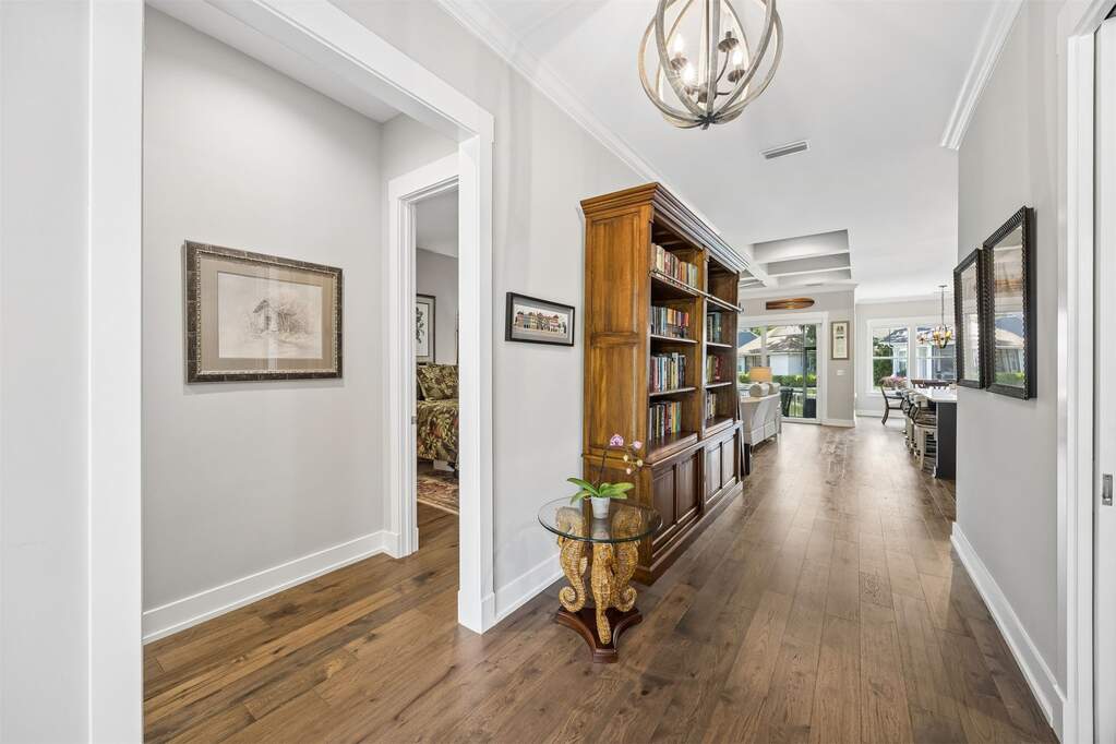 4 Bedroom Single Family Home/House's Image 16