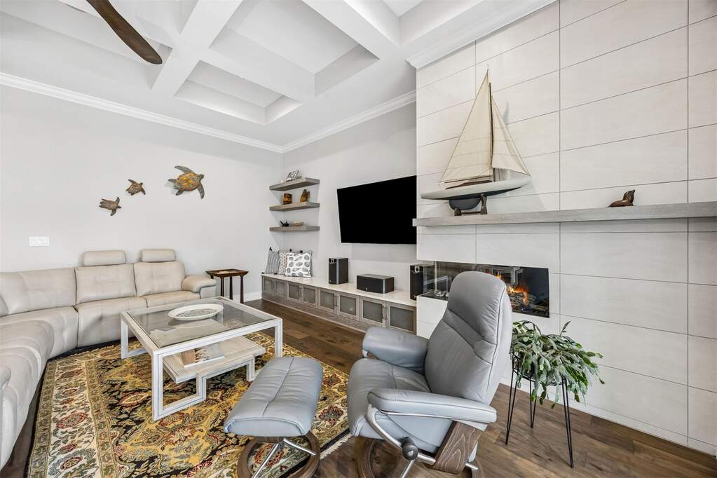 4 Bedroom Single Family Home/House's Image 21