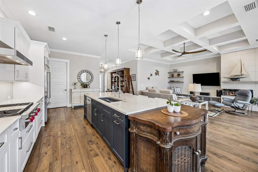 4 Bedroom Single Family Home/House's Image 26