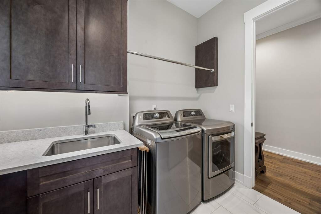 4 Bedroom Single Family Home/House's Image 52