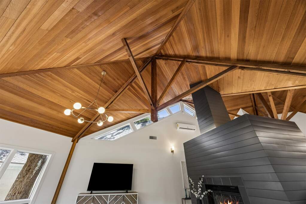 3 Bedroom Single Family Home/House's Image 15