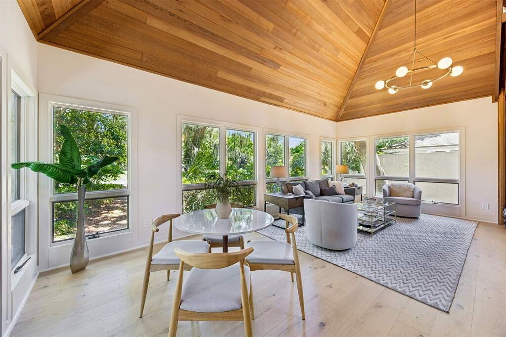 3 Bedroom Single Family Home/House's Image 17