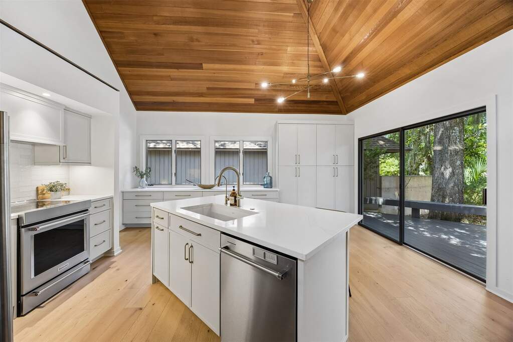 3 Bedroom Single Family Home/House's Image 26