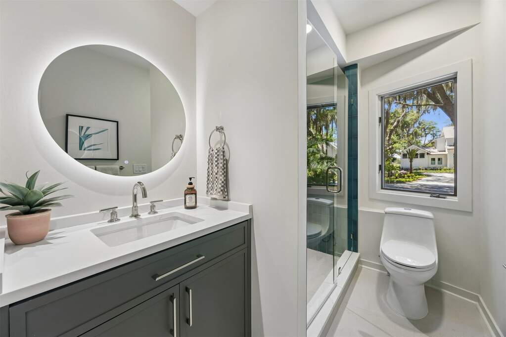 3 Bedroom Single Family Home/House's Image 42